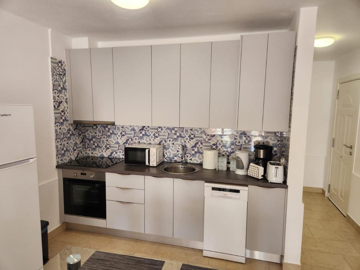 Golf & Ocean Breeze Apartment 圣米格尔德阿沃纳 外观 照片