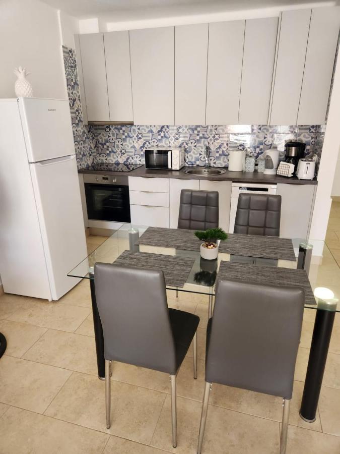 Golf & Ocean Breeze Apartment 圣米格尔德阿沃纳 外观 照片